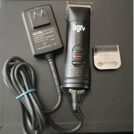 Andis BGRV 63100 Variable Speed Hair Clipper Kit  Comes 1 & 2 detachable blade